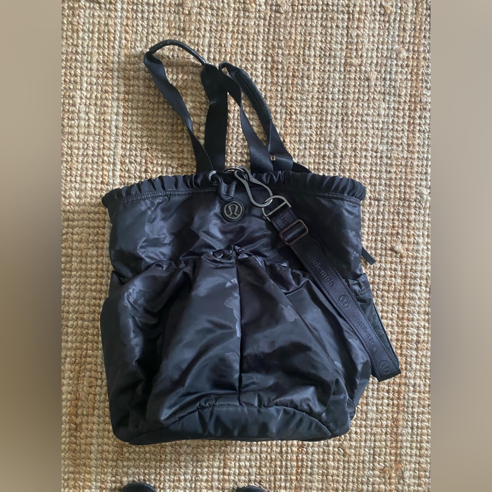 Lululemon Athletica Black Tote Bag